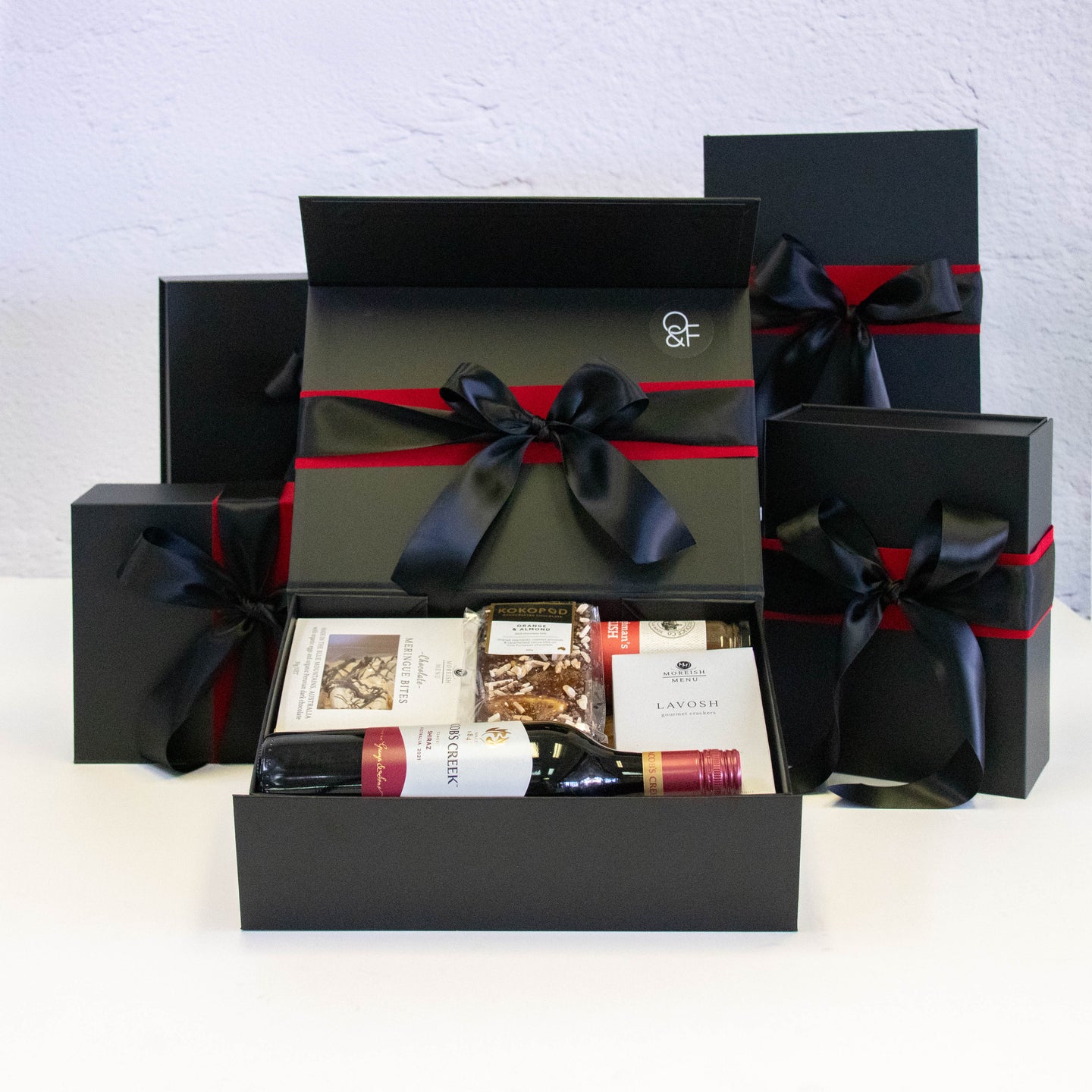 Seasons Greetings Hamper - Olive and Fig Hampers and Flowers