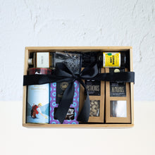 Father's Day Nibbles Hamper