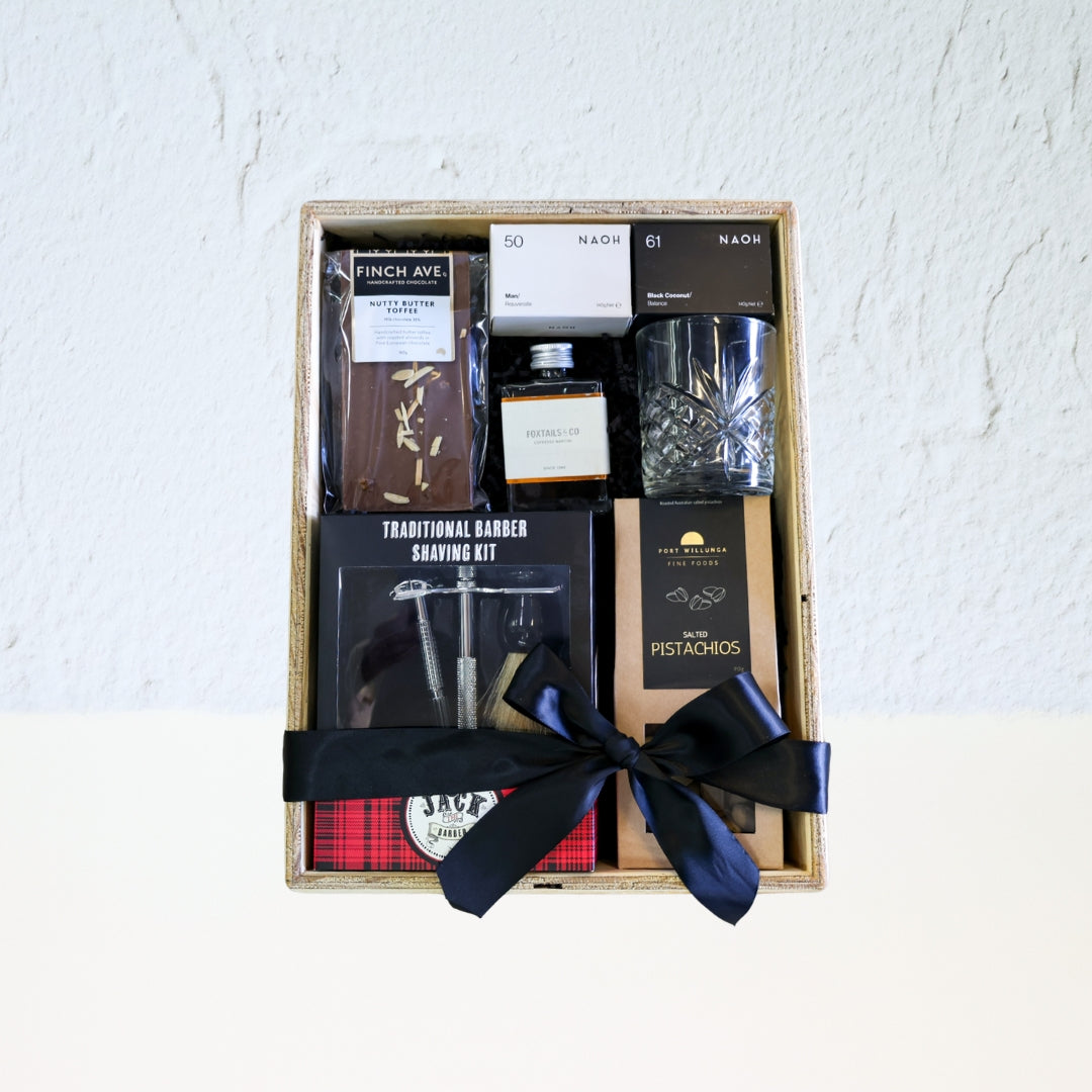 Deluxe Grooming Hamper