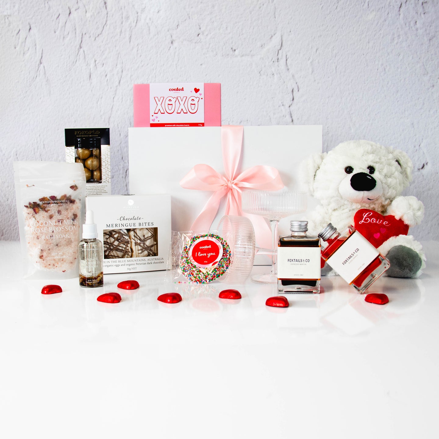 Cheers to Us Hamper - Olive and Fig Hampers and Flowers